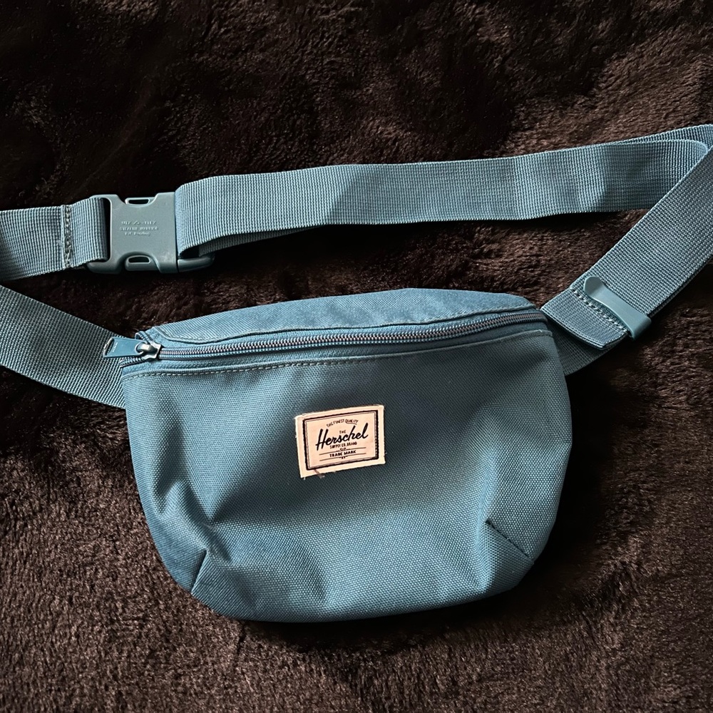 Herschel Fanny Pack